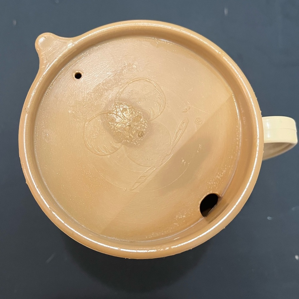 Small Tim Horton Vintage Cream Mug - Picture 3 of 10